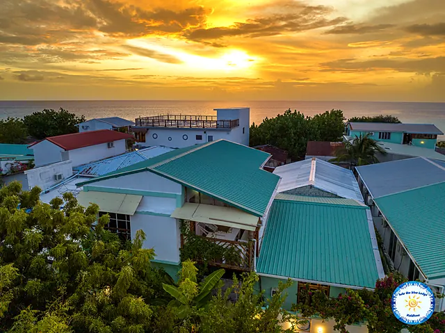 Keyodhoo — Blu Lodge, la struttura